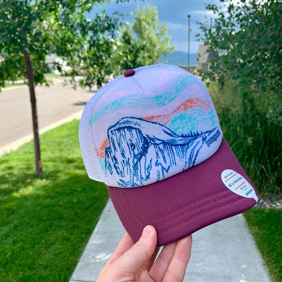 Patagonia Accessories - LAST ONE! NWT Patagonia Discontinued Women's Hat